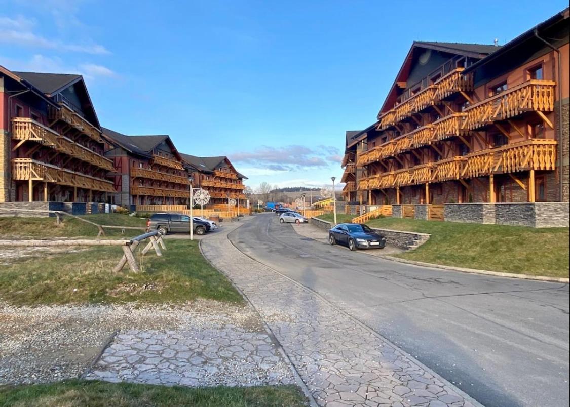 Apartment With Beautiful View Of High Tatras 韦尔卡鲁穆尼卡 外观 照片